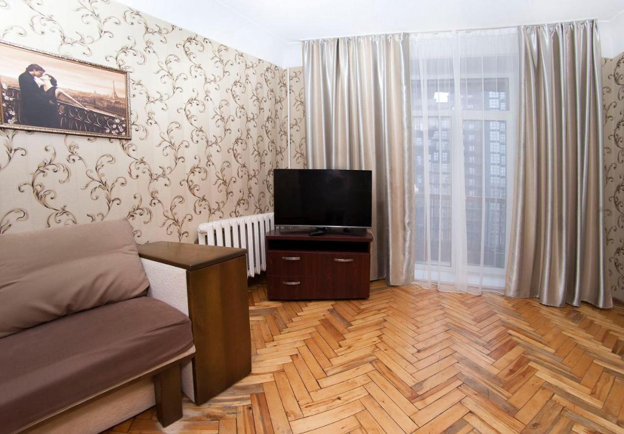 Гоголя 14 А Appartement Dnjepropetovsk Buitenkant foto